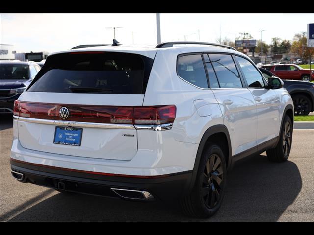 new 2025 Volkswagen Atlas car, priced at $45,221