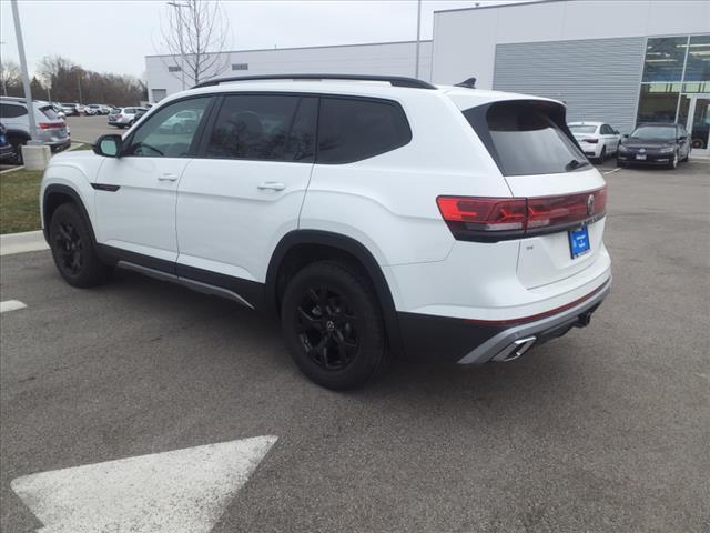 new 2025 Volkswagen Atlas car, priced at $45,721