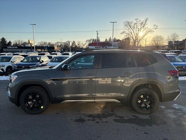 new 2025 Volkswagen Atlas car, priced at $44,624