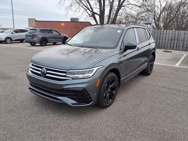 new 2024 Volkswagen Tiguan car, priced at $33,912