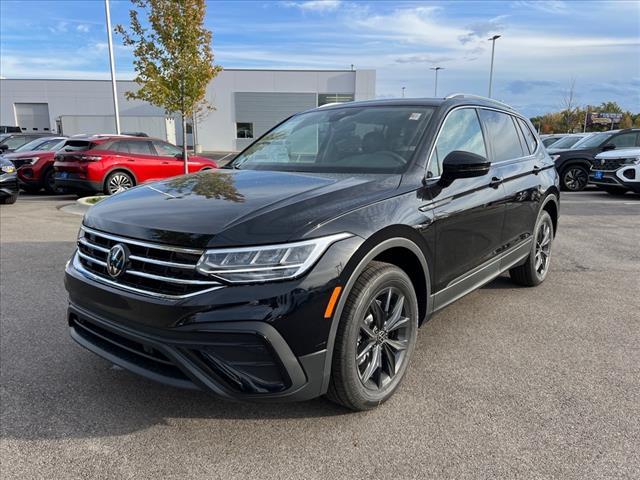 new 2024 Volkswagen Tiguan car, priced at $31,112