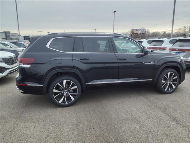 new 2025 Volkswagen Atlas car, priced at $53,921