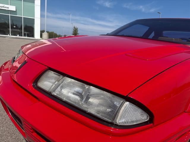 used 1990 Pontiac Grand Prix car, priced at $19,200