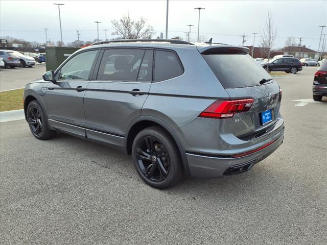 new 2024 Volkswagen Tiguan car, priced at $38,451