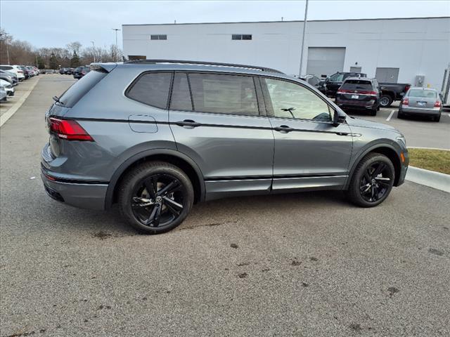 new 2024 Volkswagen Tiguan car, priced at $38,451