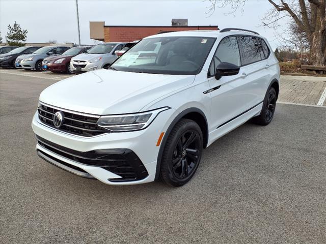 new 2024 Volkswagen Tiguan car, priced at $38,846