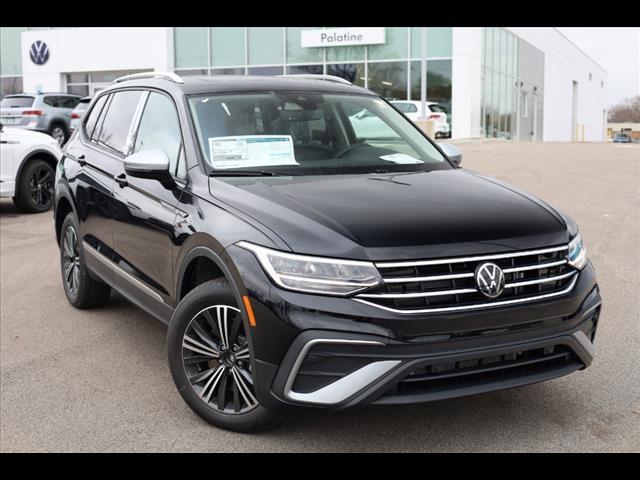 new 2024 Volkswagen Tiguan car, priced at $32,921