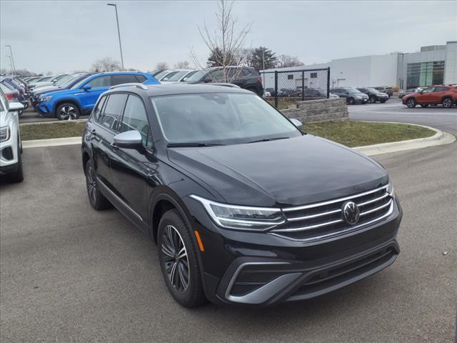 new 2024 Volkswagen Tiguan car, priced at $32,921