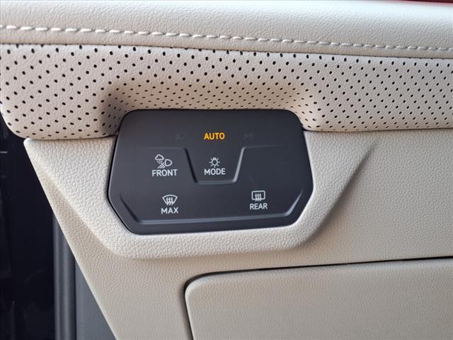 new 2025 Volkswagen Atlas car, priced at $52,667