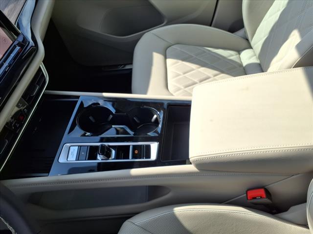 new 2025 Volkswagen Atlas car, priced at $52,667