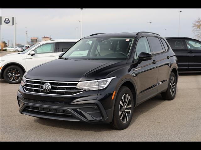 new 2024 Volkswagen Tiguan car, priced at $27,921