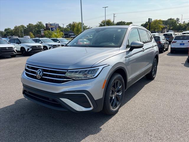 used 2024 Volkswagen Tiguan car, priced at $33,194