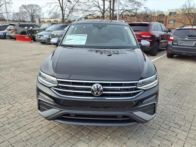 new 2024 Volkswagen Tiguan car, priced at $30,312