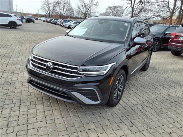 new 2024 Volkswagen Tiguan car, priced at $30,312