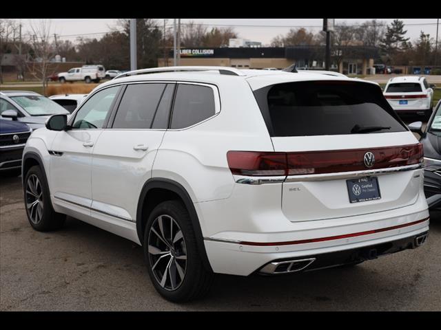 used 2024 Volkswagen Atlas car, priced at $47,521