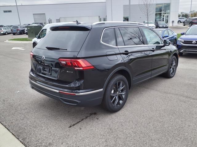 new 2024 Volkswagen Tiguan car, priced at $31,012