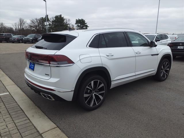 new 2024 Volkswagen Atlas Cross Sport car, priced at $51,121