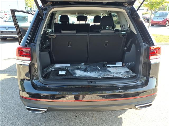 used 2026 Volkswagen Atlas car, priced at $40,304