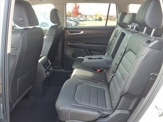 new 2026 Volkswagen Atlas car, priced at $48,914