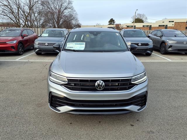 new 2024 Volkswagen Tiguan car, priced at $31,412