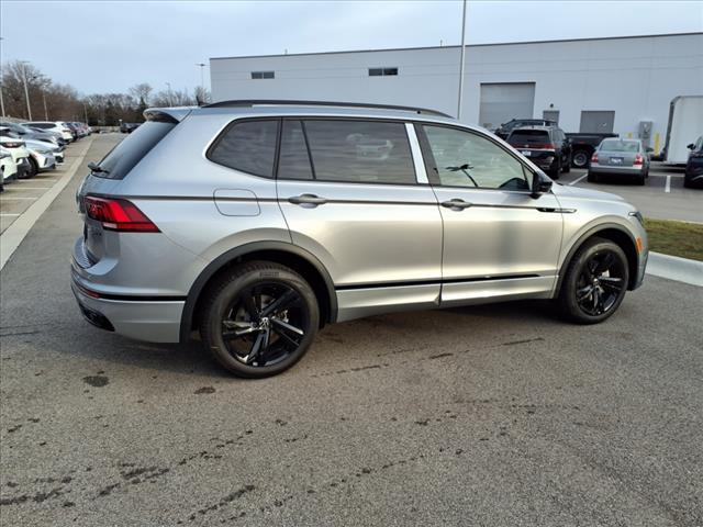 new 2024 Volkswagen Tiguan car, priced at $31,412