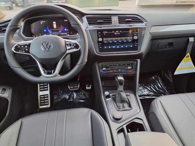 new 2024 Volkswagen Tiguan car, priced at $31,412