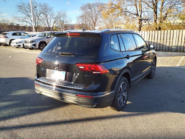 new 2024 Volkswagen Tiguan car, priced at $30,512