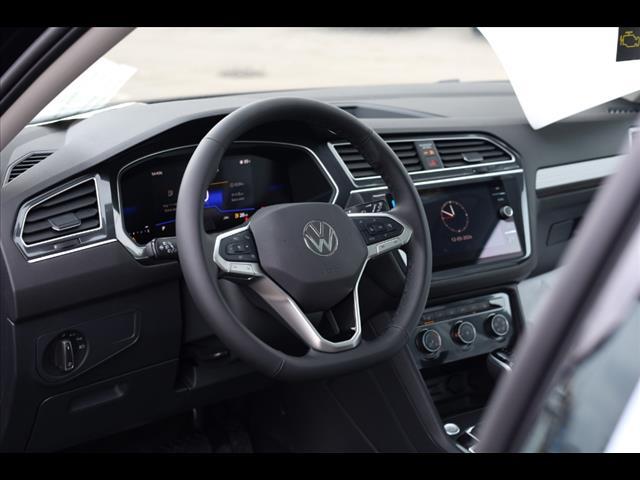 new 2024 Volkswagen Tiguan car, priced at $30,512