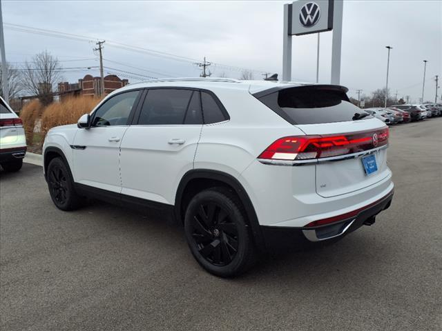 new 2025 Volkswagen Atlas Cross Sport car, priced at $44,621