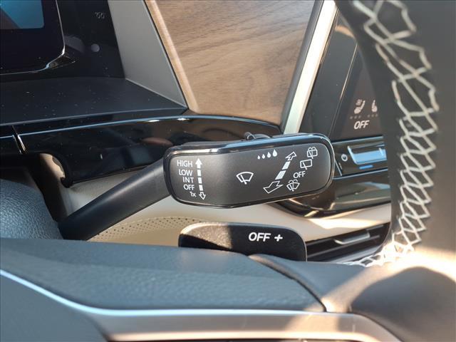 new 2026 Volkswagen Atlas car, priced at $45,114