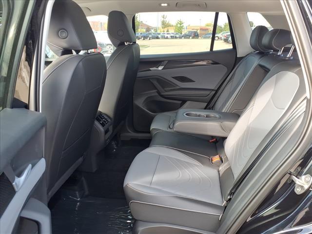 new 2025 Volkswagen Tiguan car, priced at $35,004