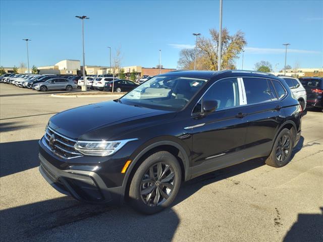 new 2024 Volkswagen Tiguan car, priced at $31,012