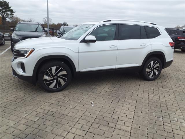 new 2025 Volkswagen Atlas car, priced at $47,921