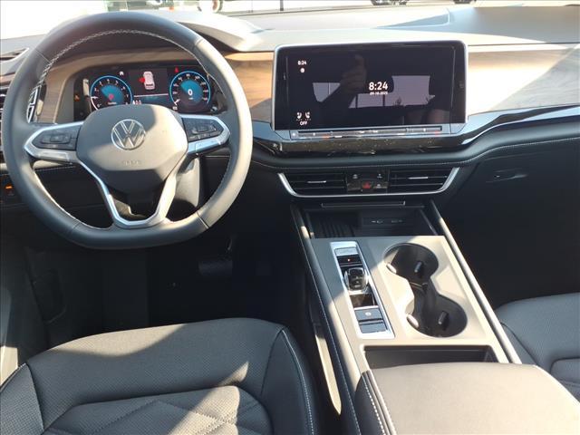 new 2026 Volkswagen Atlas car, priced at $40,814