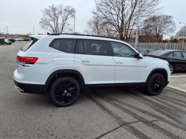 new 2025 Volkswagen Atlas car, priced at $48,715