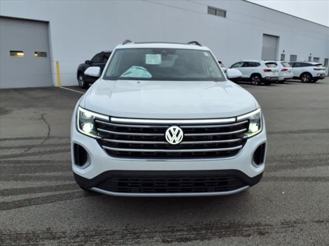 new 2025 Volkswagen Atlas car, priced at $48,715