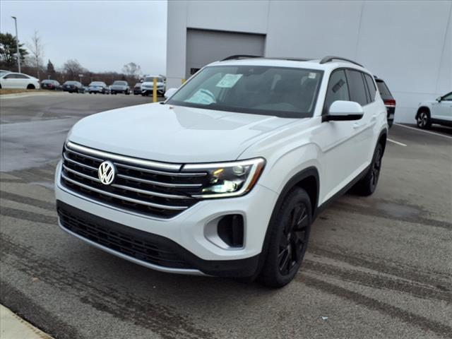 new 2025 Volkswagen Atlas car, priced at $48,715