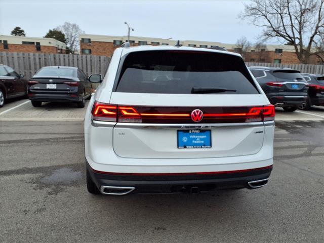 new 2025 Volkswagen Atlas car, priced at $48,715