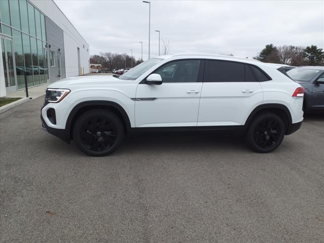 new 2025 Volkswagen Atlas Cross Sport car, priced at $43,721