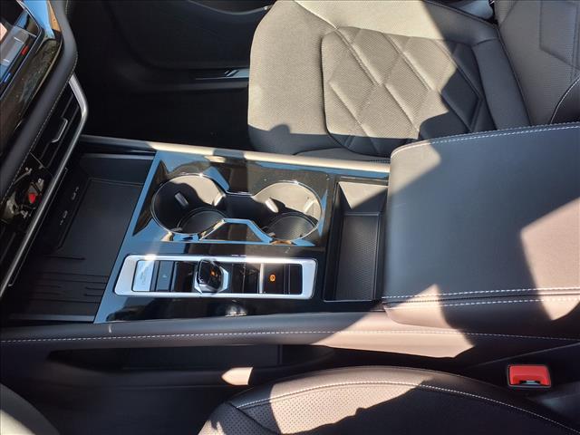 new 2026 Volkswagen Atlas car, priced at $45,714