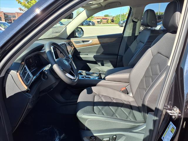 new 2026 Volkswagen Atlas car, priced at $45,714