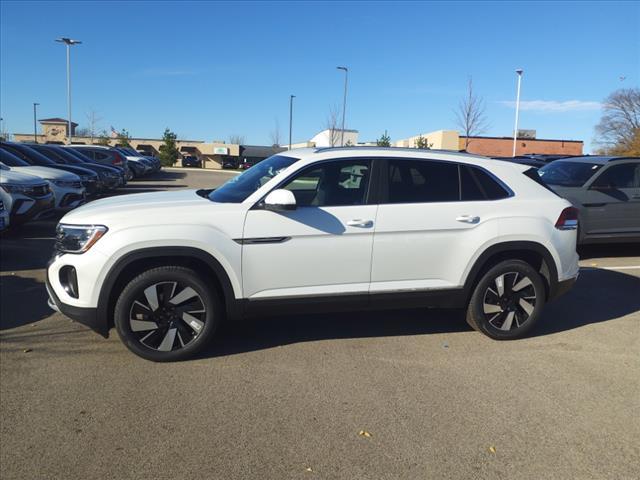 new 2025 Volkswagen Atlas Cross Sport car, priced at $46,621