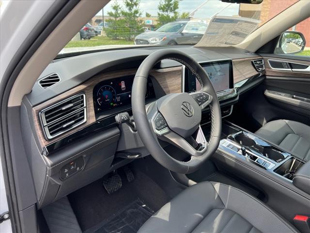 new 2024 Volkswagen Atlas car, priced at $49,994