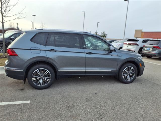 new 2024 Volkswagen Tiguan car, priced at $36,055