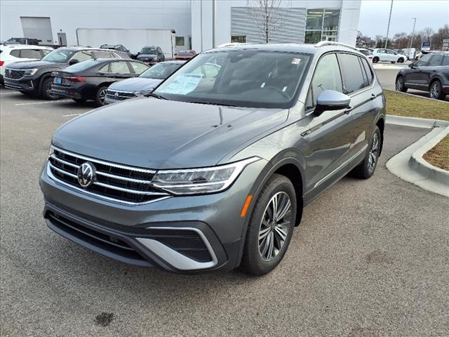 new 2024 Volkswagen Tiguan car, priced at $36,055