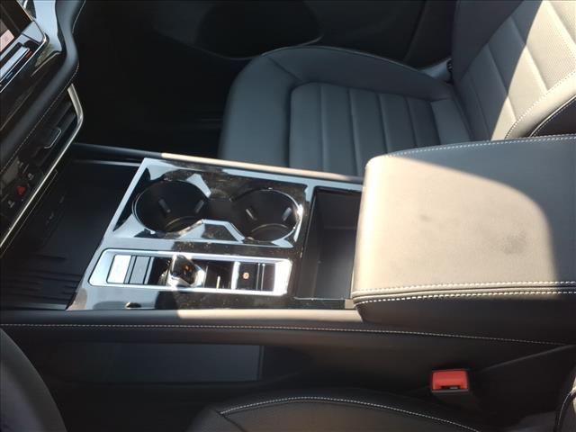 new 2026 Volkswagen Atlas Cross Sport car, priced at $49,904