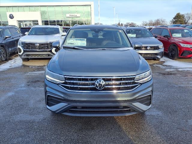 new 2024 Volkswagen Tiguan car, priced at $30,614