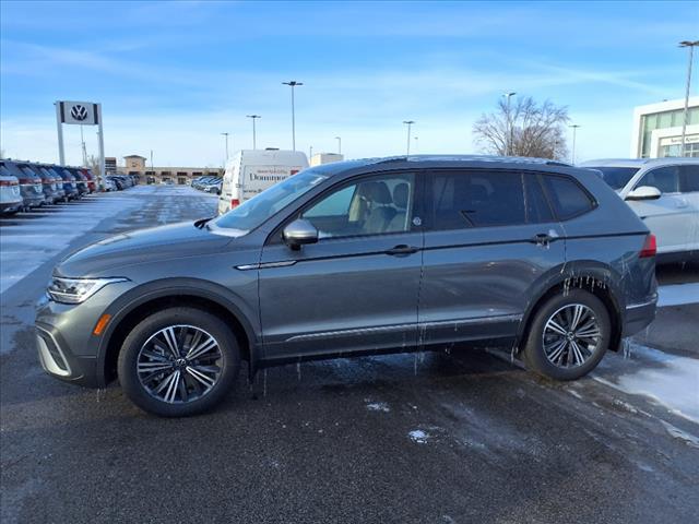 new 2024 Volkswagen Tiguan car, priced at $30,614