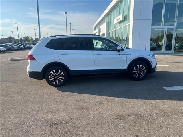 new 2024 Volkswagen Tiguan car, priced at $27,411