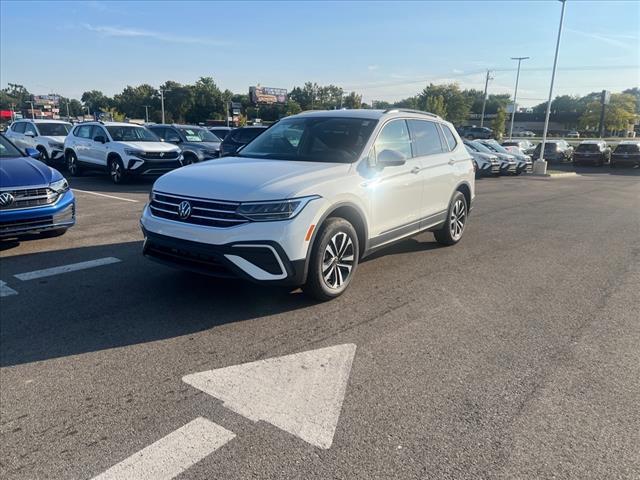 new 2024 Volkswagen Tiguan car, priced at $27,411